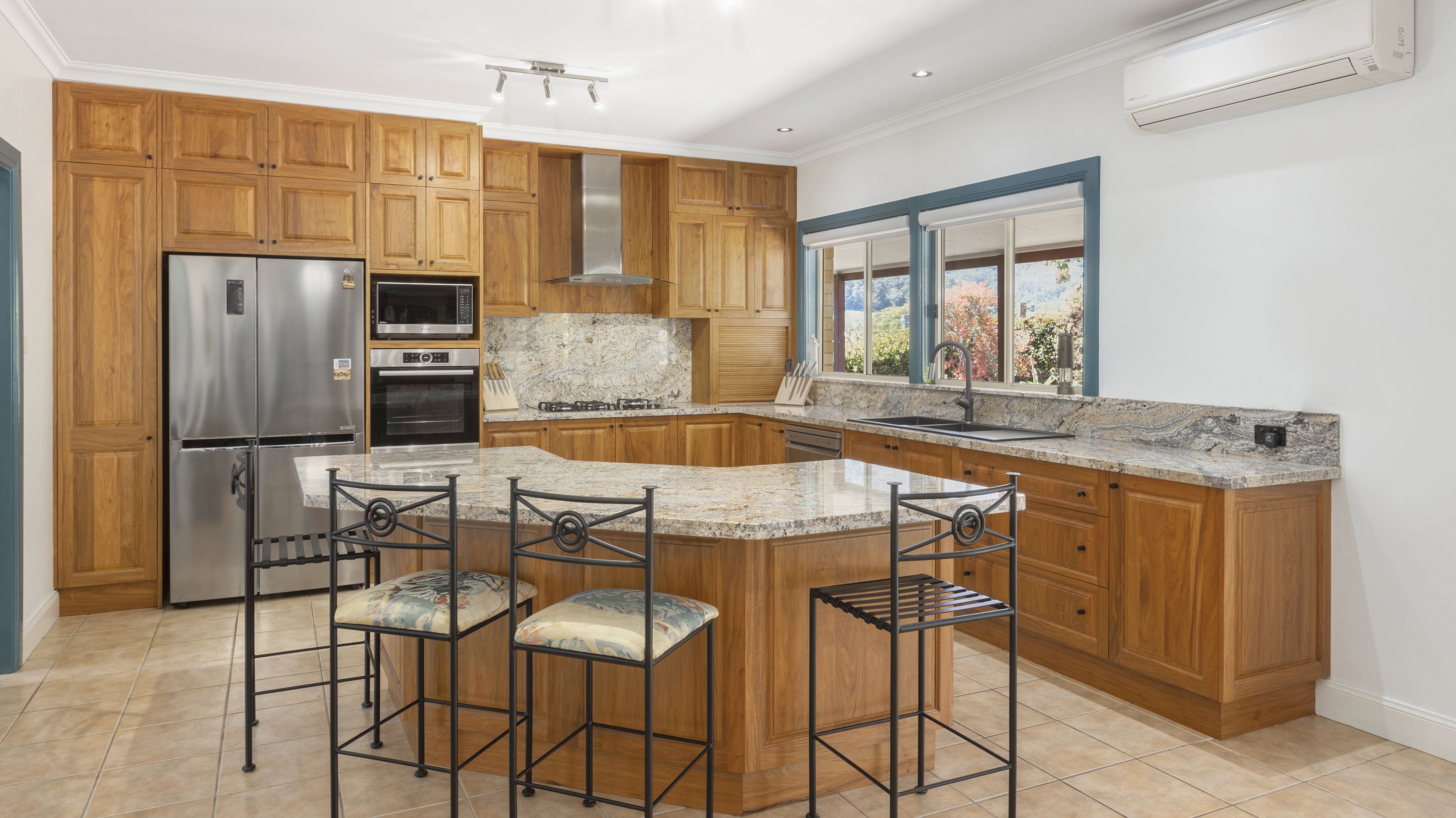 22 Crosses Lane, STEWARTS RIVER NSW 2443