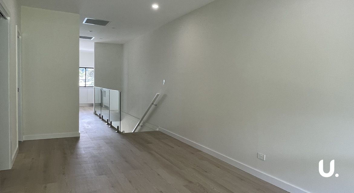 Tullimbar 37 Candelo Place