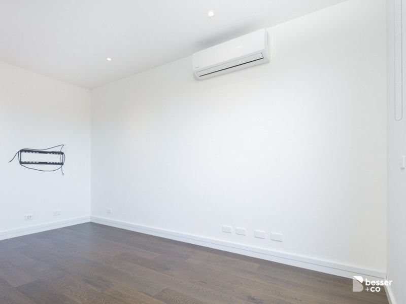 110/121 Murrumbeena Road, Murrumbeena - Image 1
