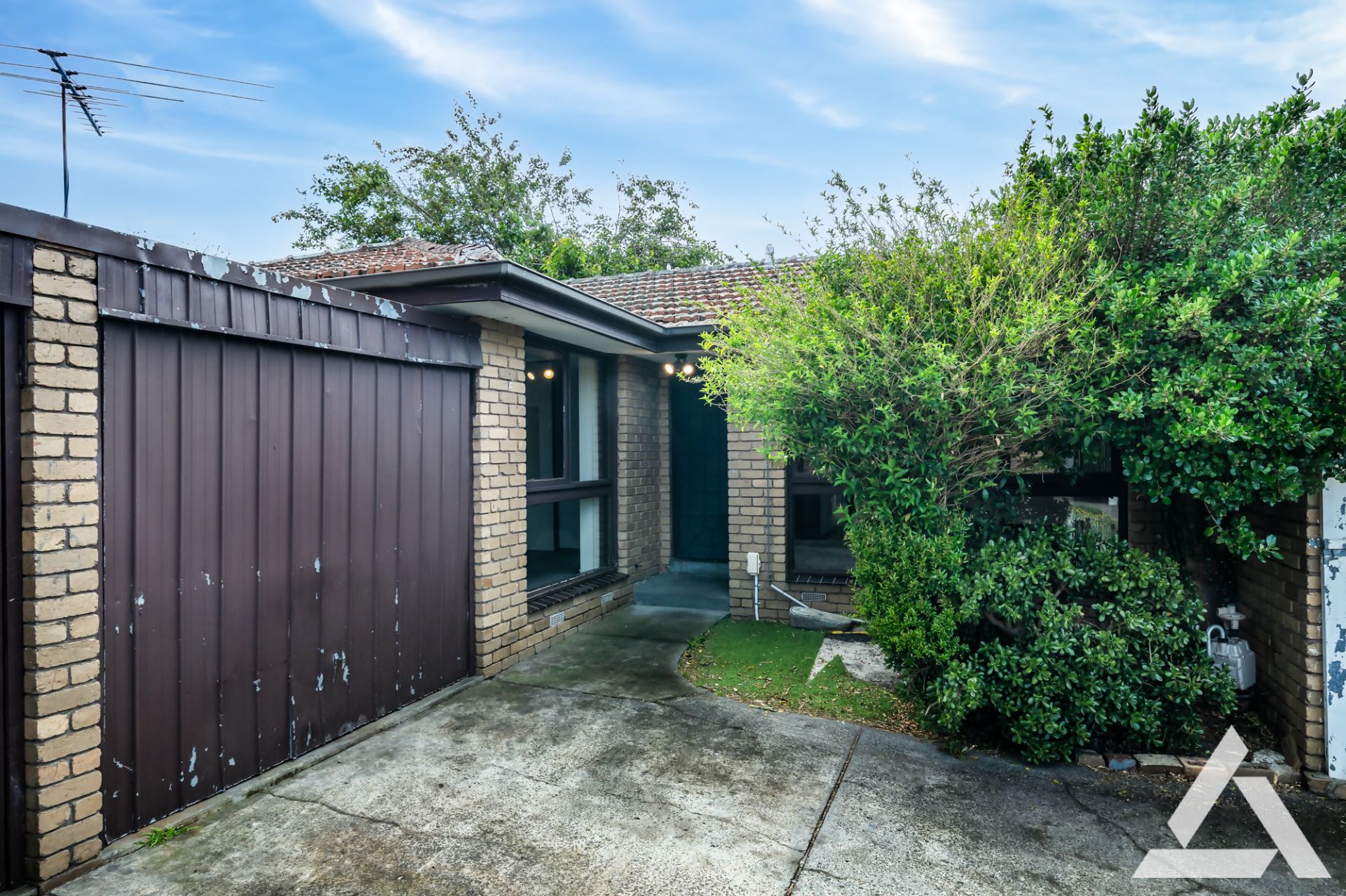 4/83 View Road Springvale