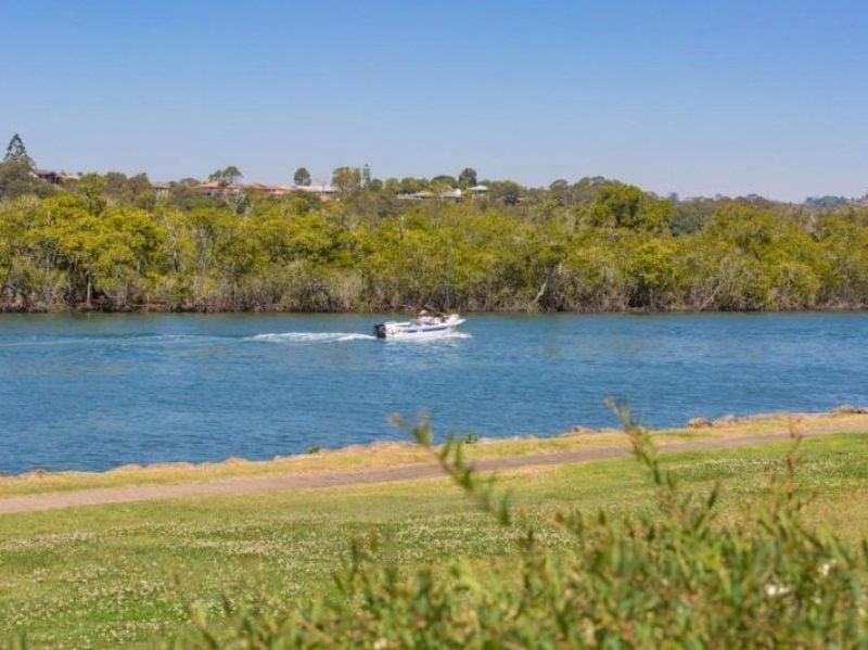 1/115 Sunset Boulevard, Tweed Heads West DJ Stringer Property Services