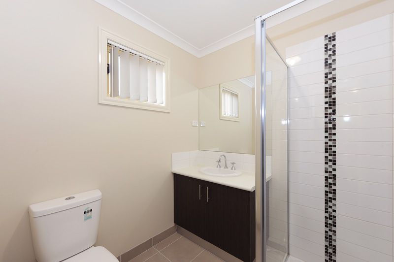 6 Shield Road, Point Cook - Thumbnail 5