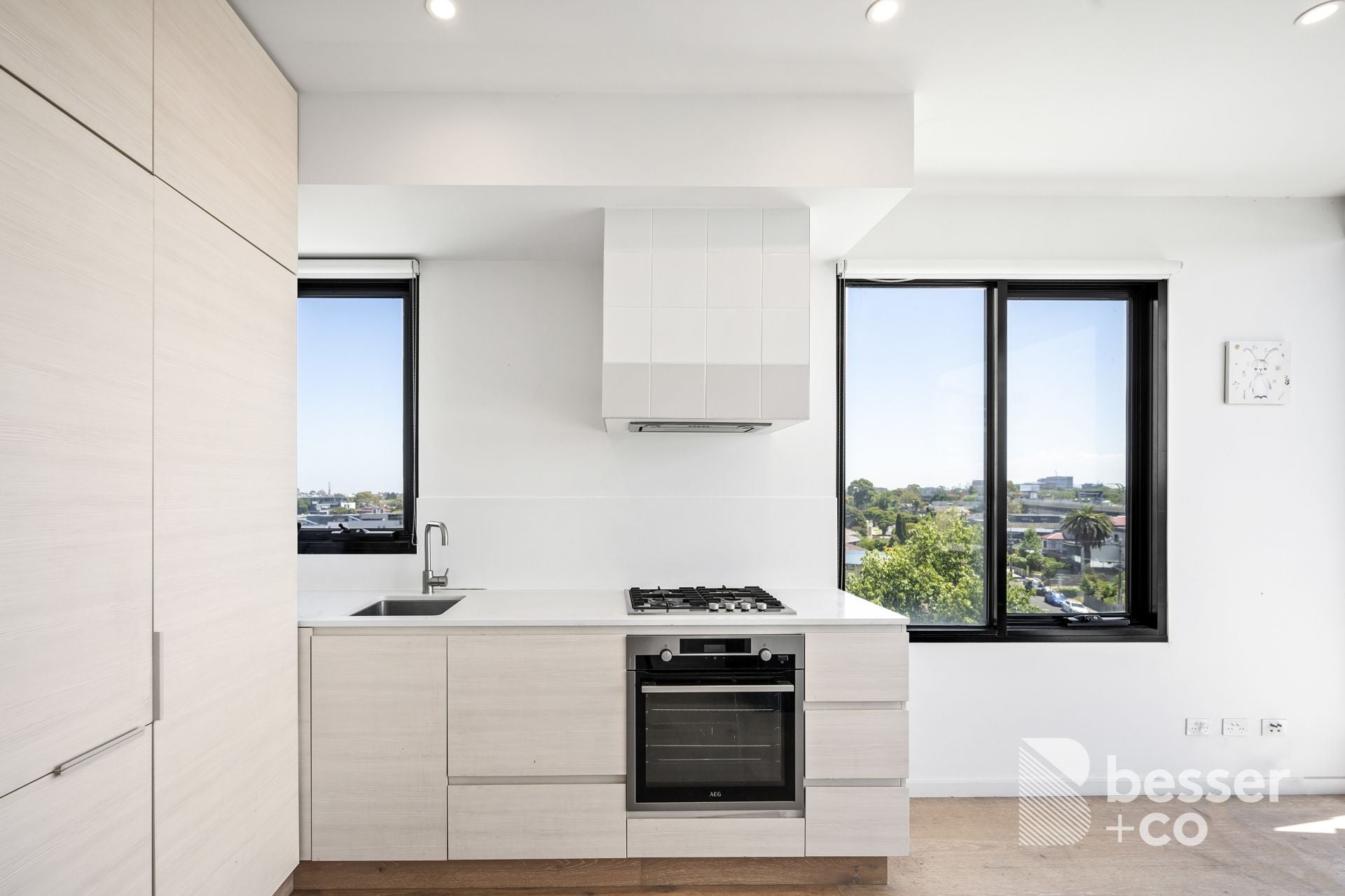 401/1B Kokaribb Road, Carnegie - Thumbnail 4
