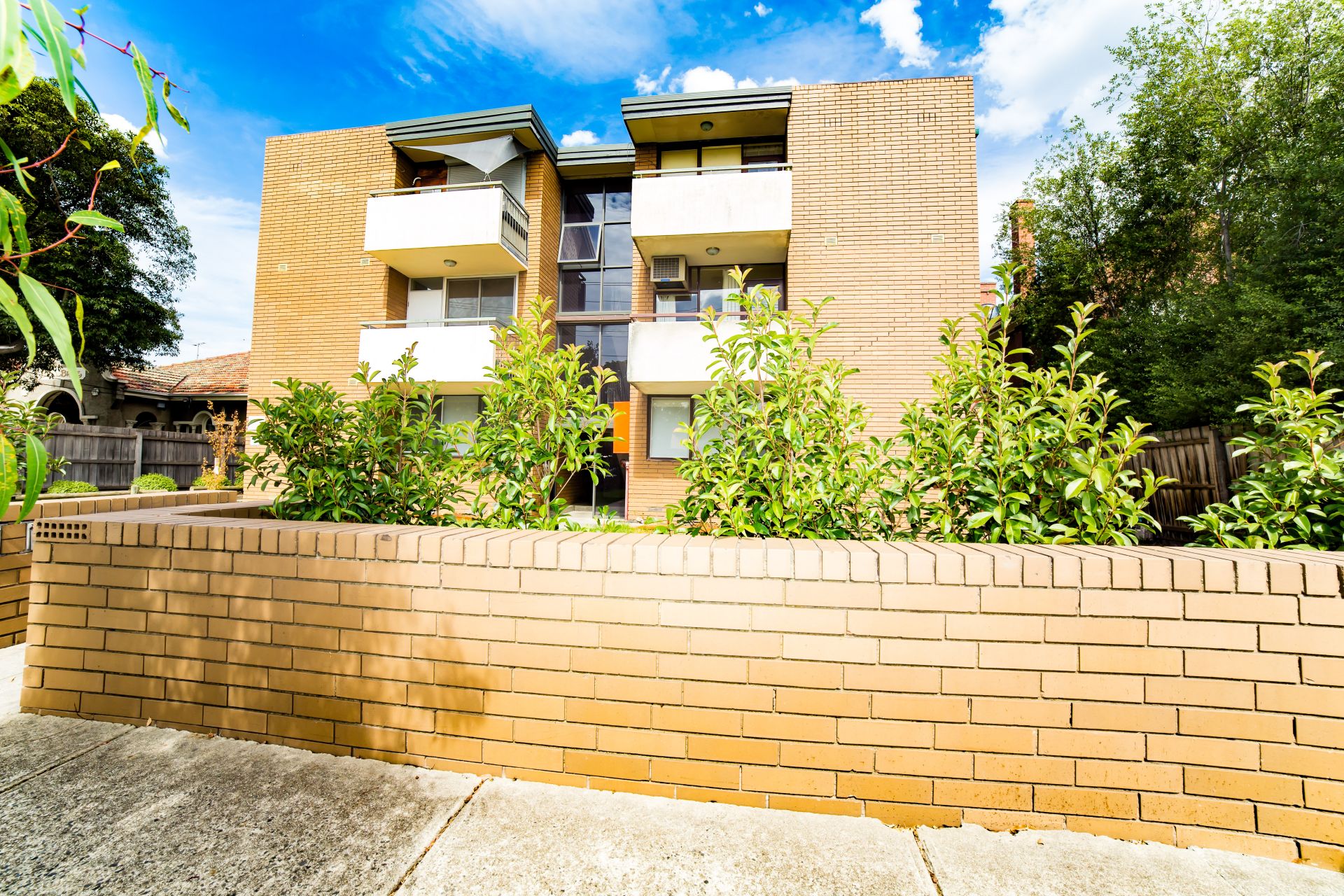 9/37 Somerville Road, Yarraville - Thumbnail 3