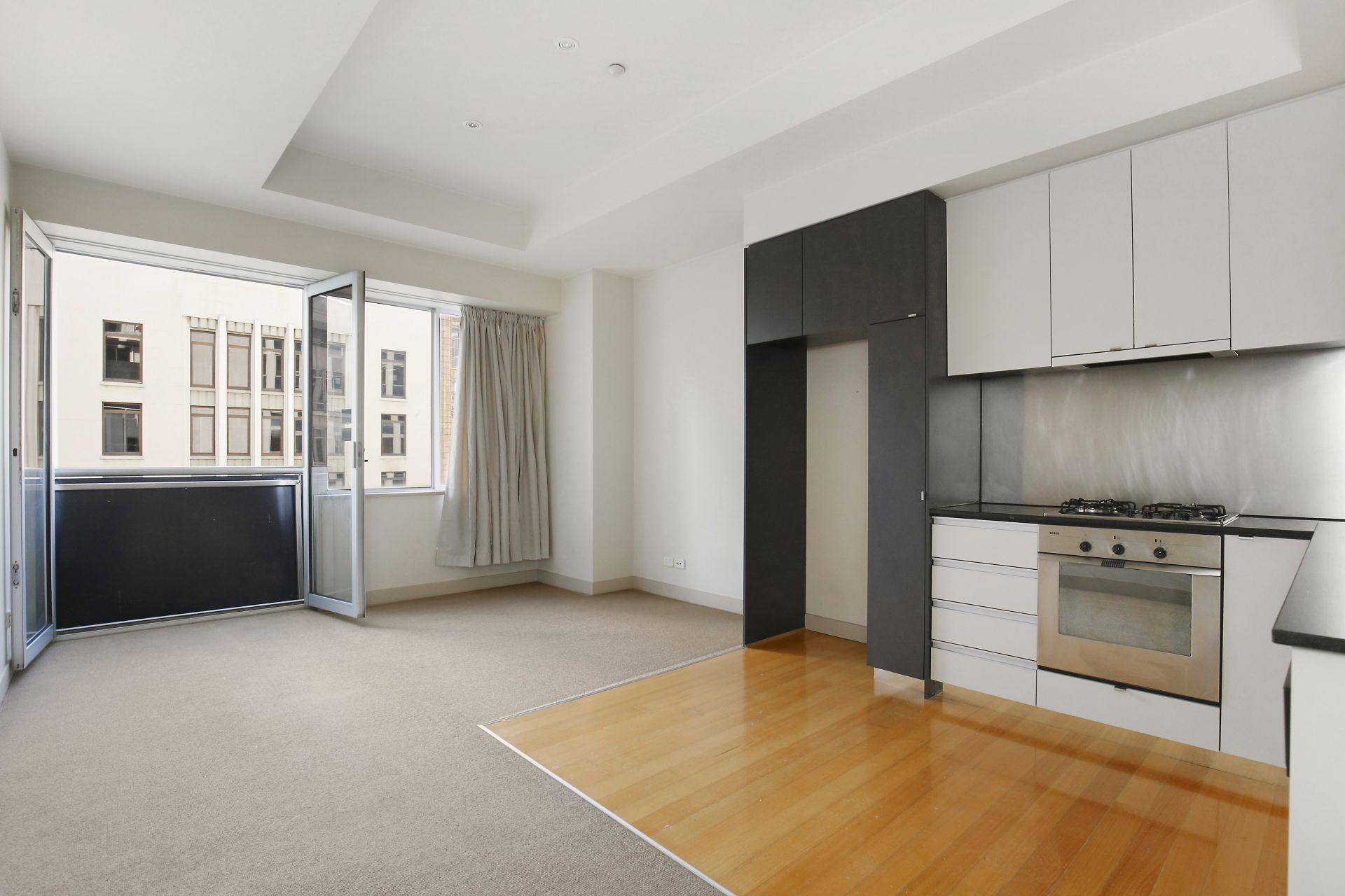 901/233 Collins Street, Melbourne - Thumbnail 4