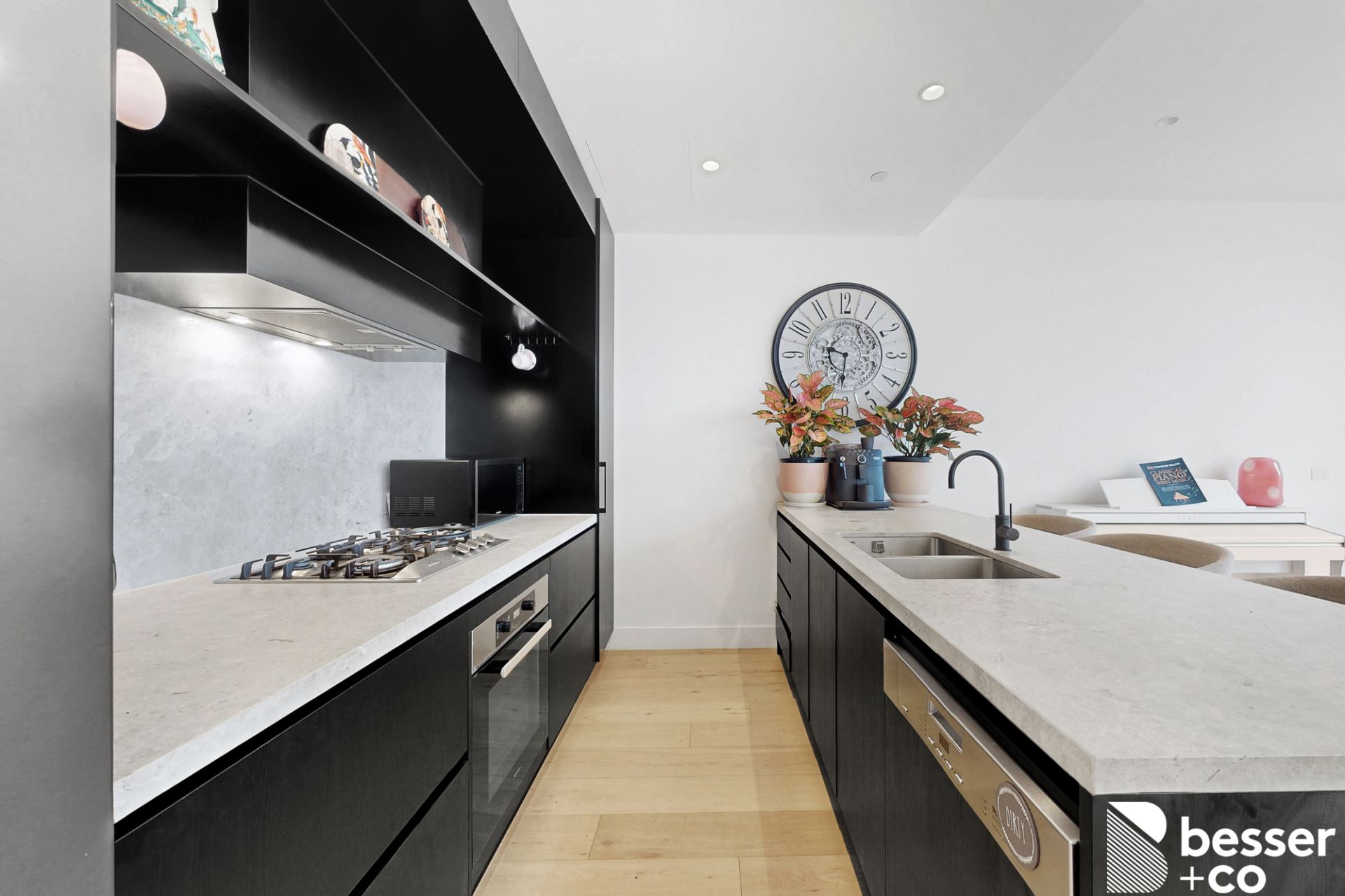 5/292 Hawthorn Road, Caulfield - Thumbnail 5