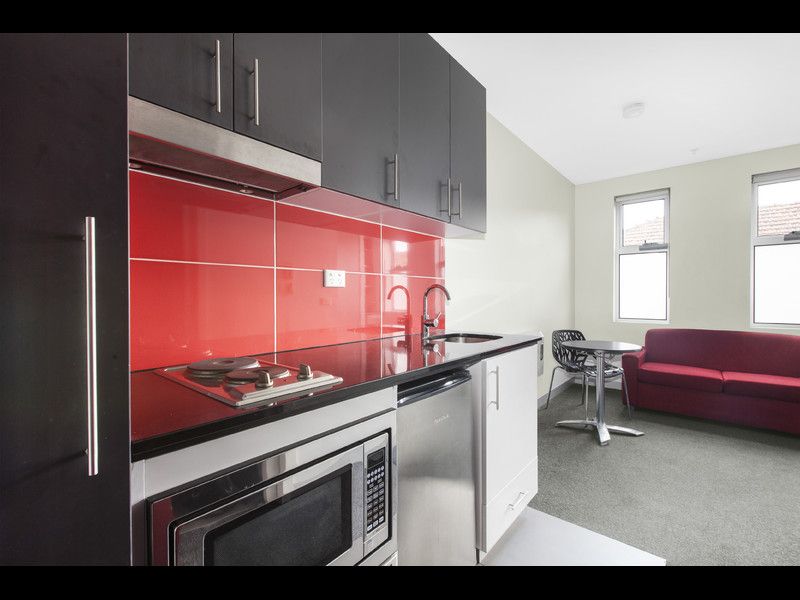 205/41-43 Park Street, Hawthorn - Thumbnail 2