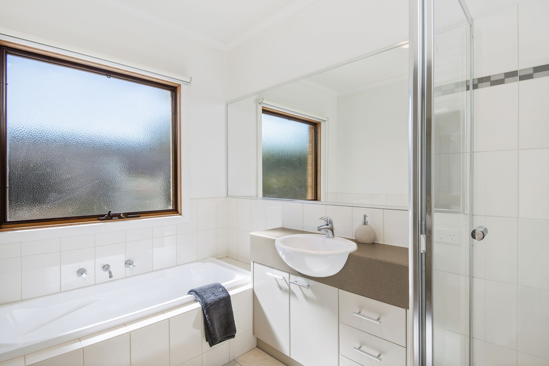 3 Neva Court, Torquay - Thumbnail 8