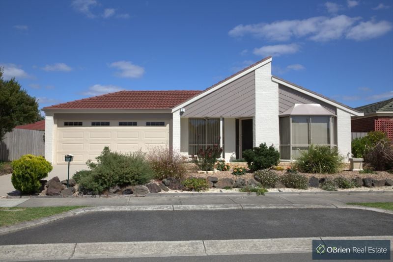 19 William Clarke Wynd, Narre Warren South VIC