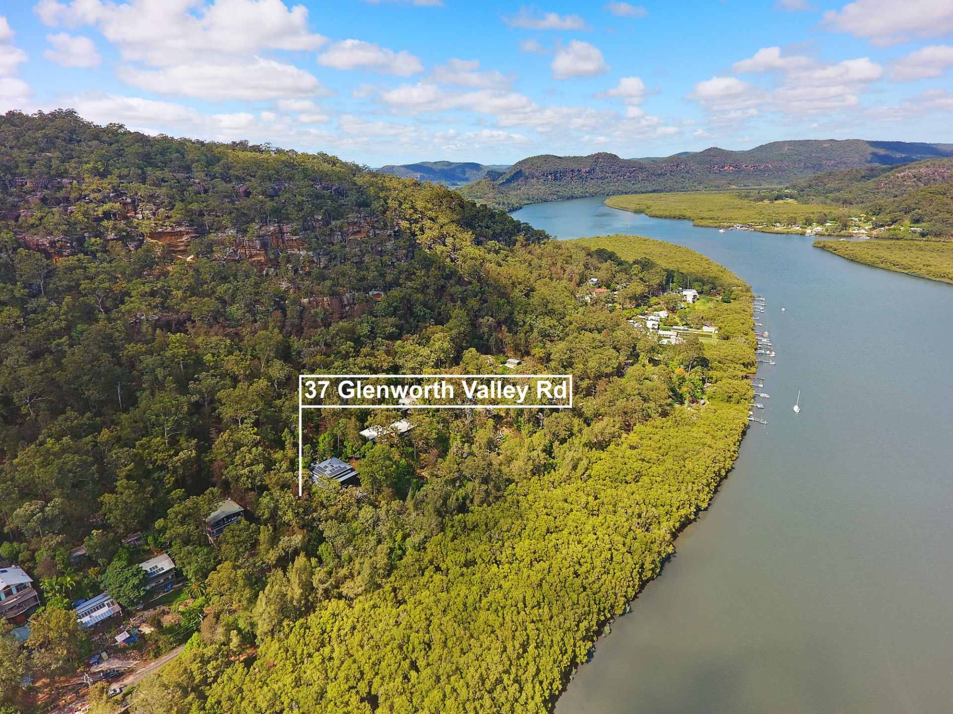 37 Glenworth Valley Road, Wendoree Park Riverfront Real Estate