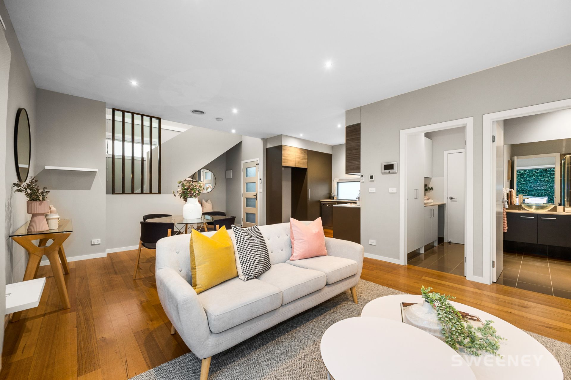 2/336 Blackshaws Road, Altona North - Thumbnail 2