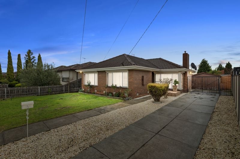 12 Dennis Street, Lalor