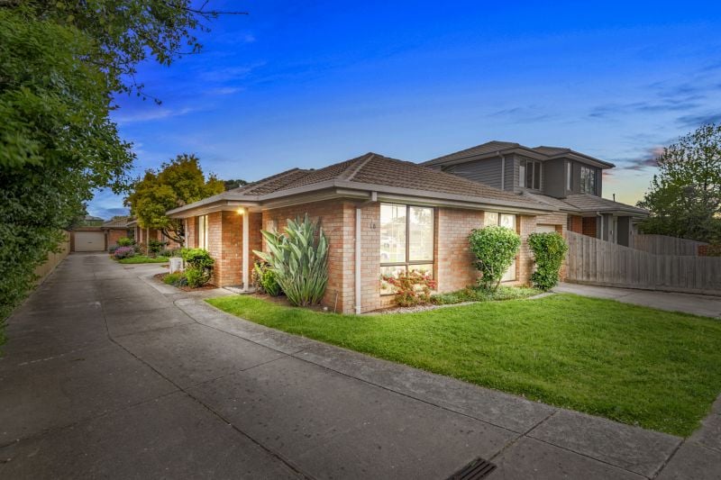 1/18 Hall Street, Epping