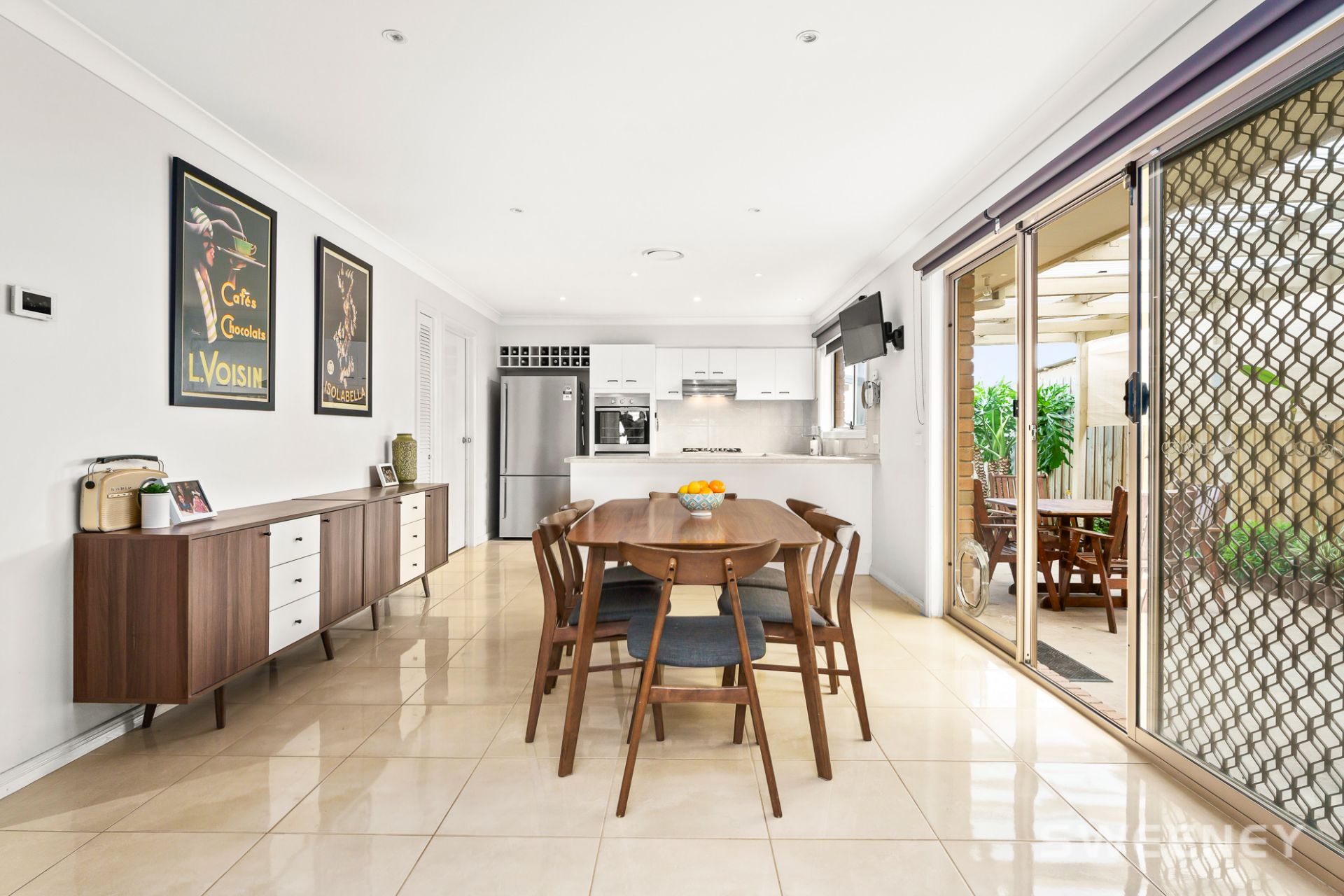 21 Whitehead Court, ALTONA MEADOWS Sweeney Estate Agents