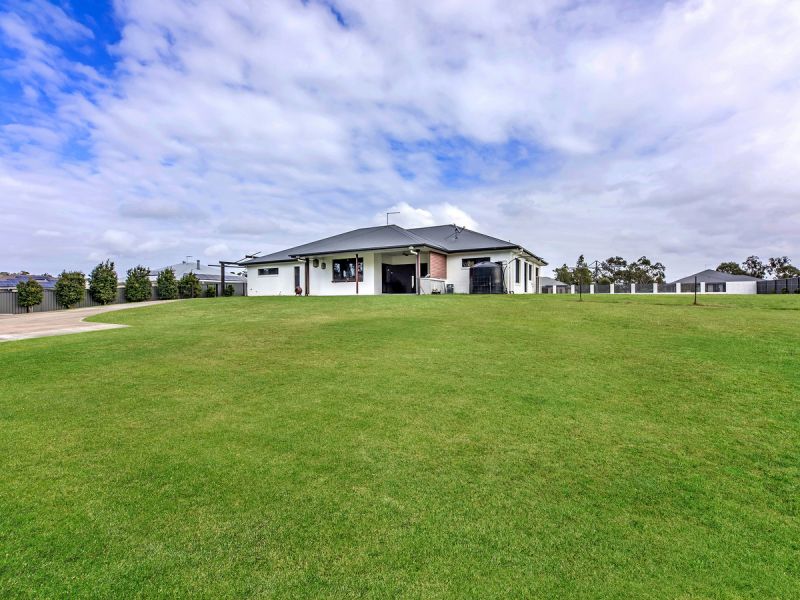 Real Estate For Sale 379383 Peppertree Drive Jimboomba , QLD