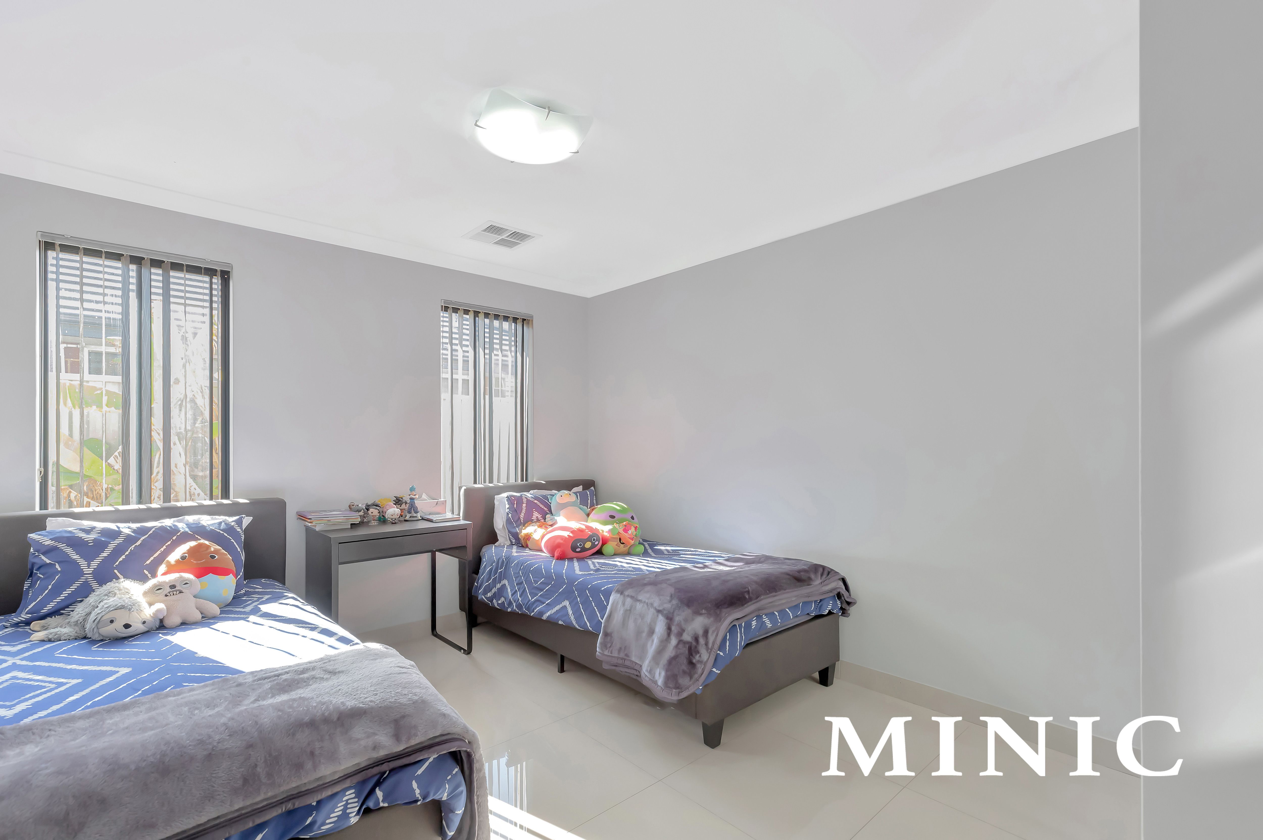 18 Wonnich Street, Byford