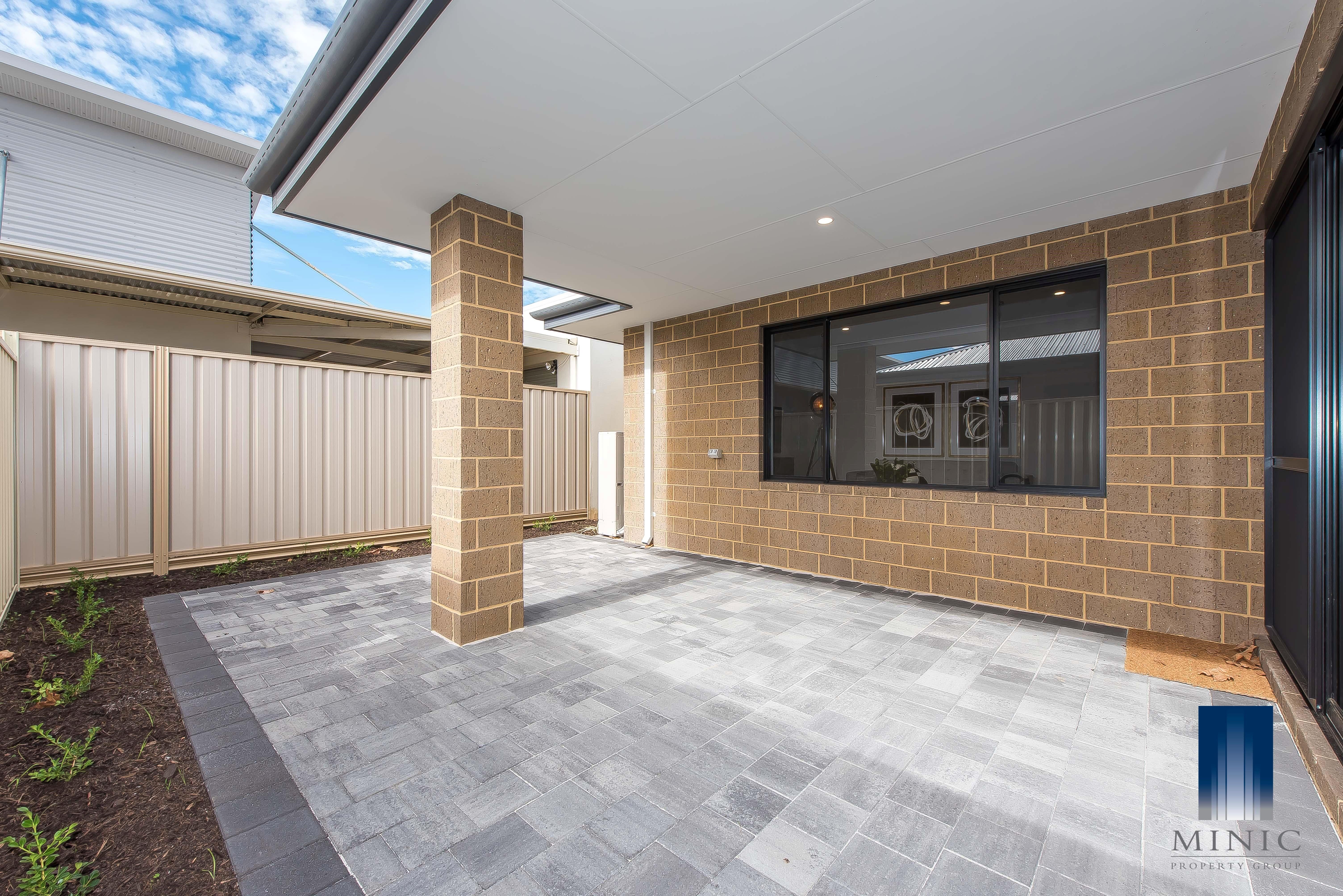 Real Estate For Sale 1/236 High Road Riverton , WA