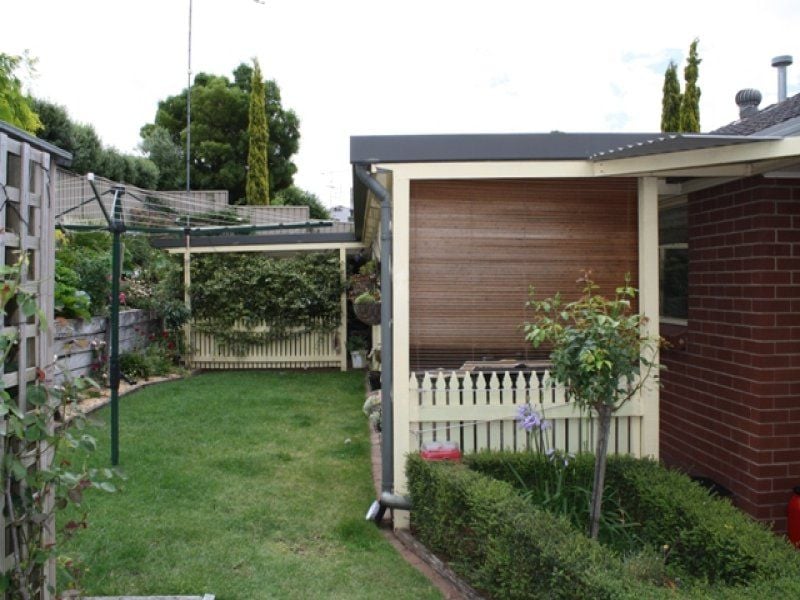 8 Elle Court MOUNT GAMBIER SA, Mount Gambier - Thumbnail 2