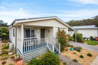 Immaculate Low Maintenance Villa