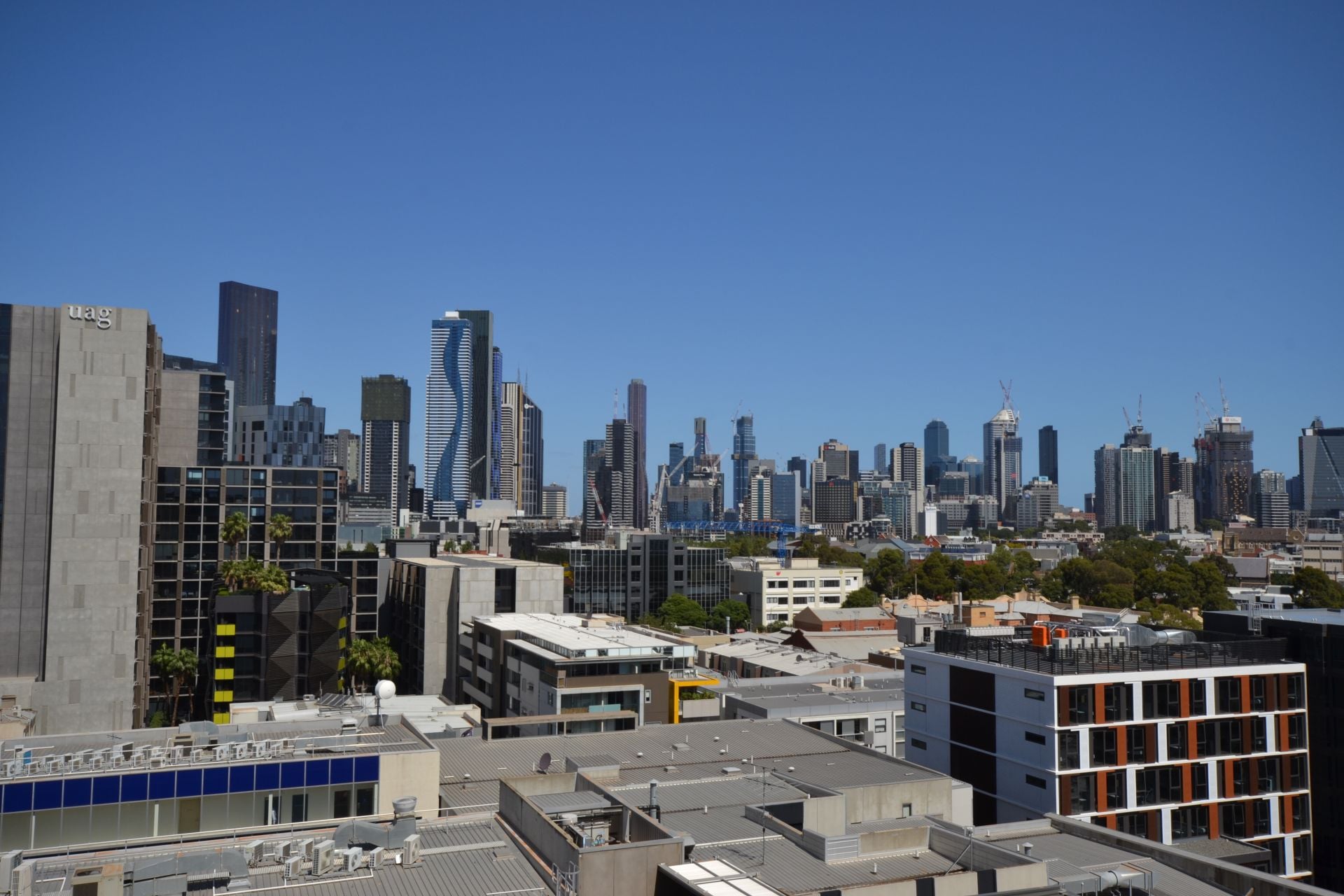 LOCATION, VIEWS AND CITY LIVING