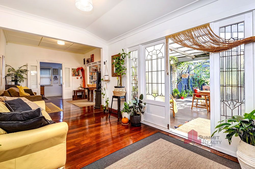 Real Estate For Sale 90 Beach Road Bunbury , WA