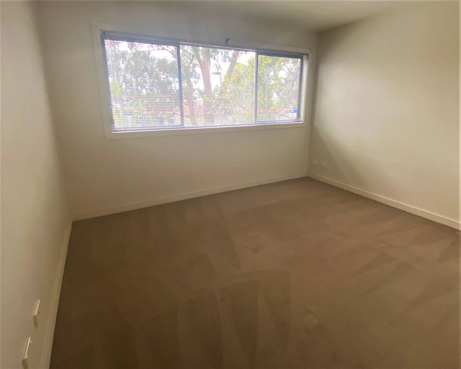 Make a Move To This Well Sought-After Apartment Complex!