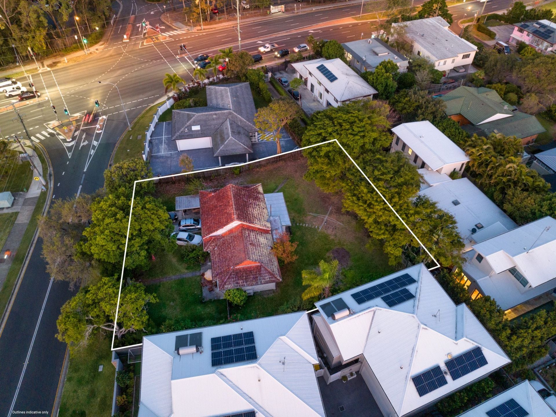 $ 1,820,000, Southport - Image 1