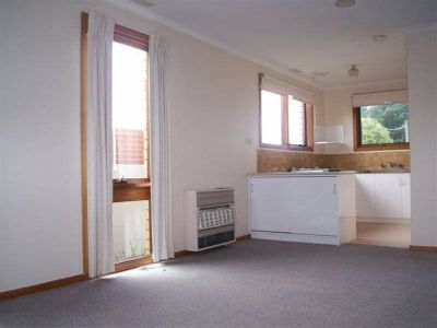 1/1 Cambridge Court, DEVONPORT, Devonport - Thumbnail 4