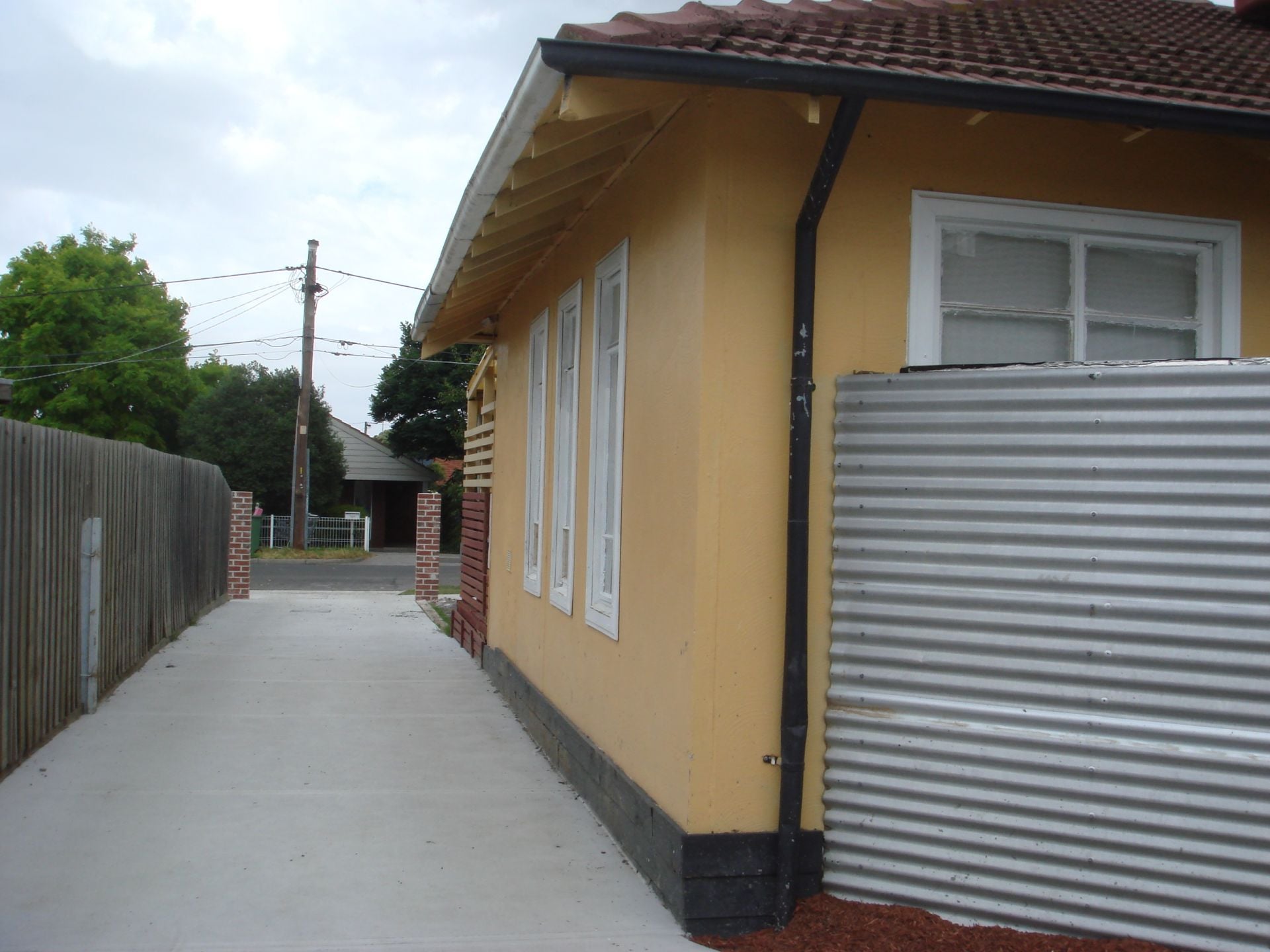 CLOSE TO NORTHLAND AND PRIMARY SCHOOLS!