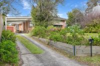 1 Nareen Court, Frankston South VIC