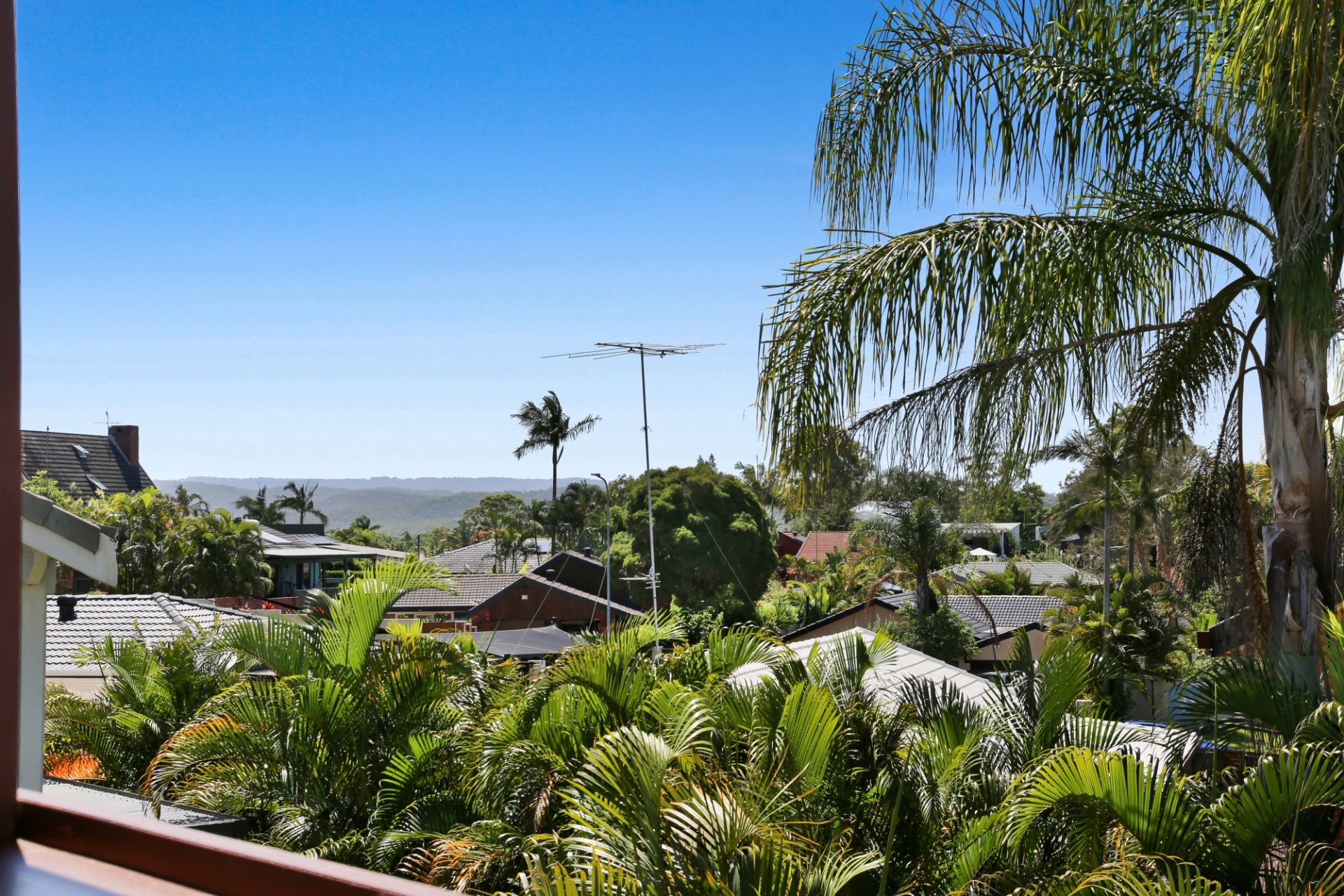 Real Estate For Sale 13 Binalong Drive Ashmore , QLD