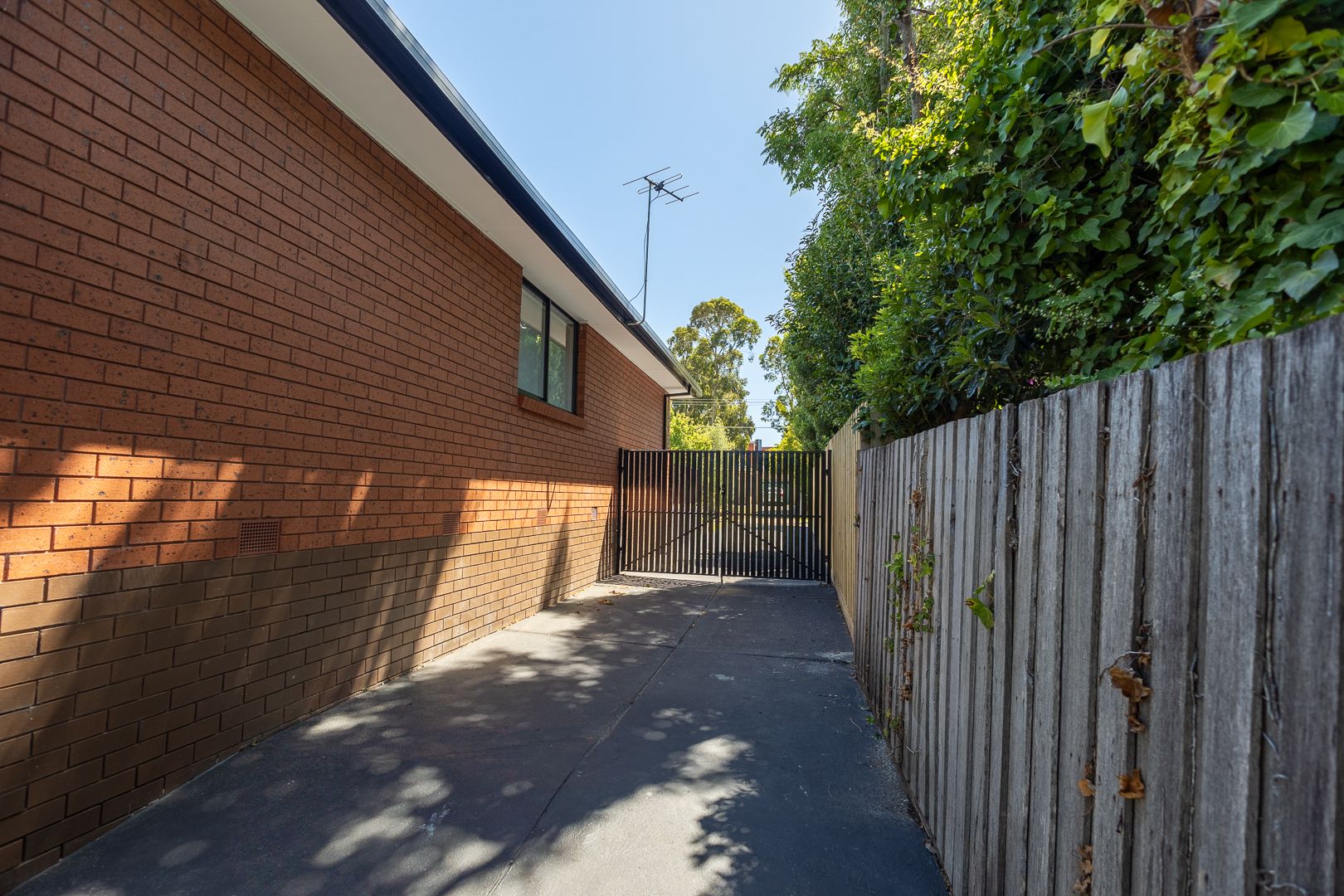 Spacious 4-Bedroom Home with Large Backyard!