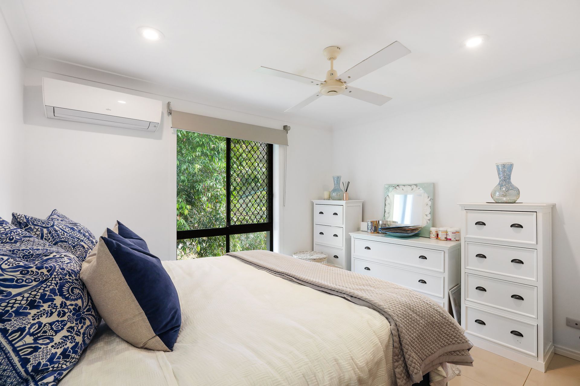 4 Royston Crescent, Reedy Creek Cole Residential