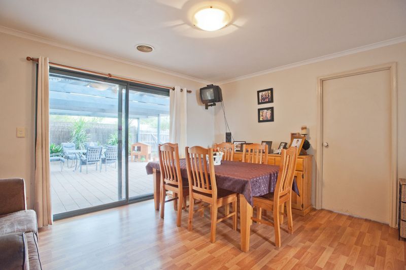 38 Clifton Drive, Bacchus Marsh - Thumbnail 6
