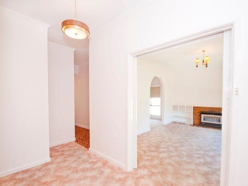 30 Armstrong Street COLAC VIC, Colac - Thumbnail 4