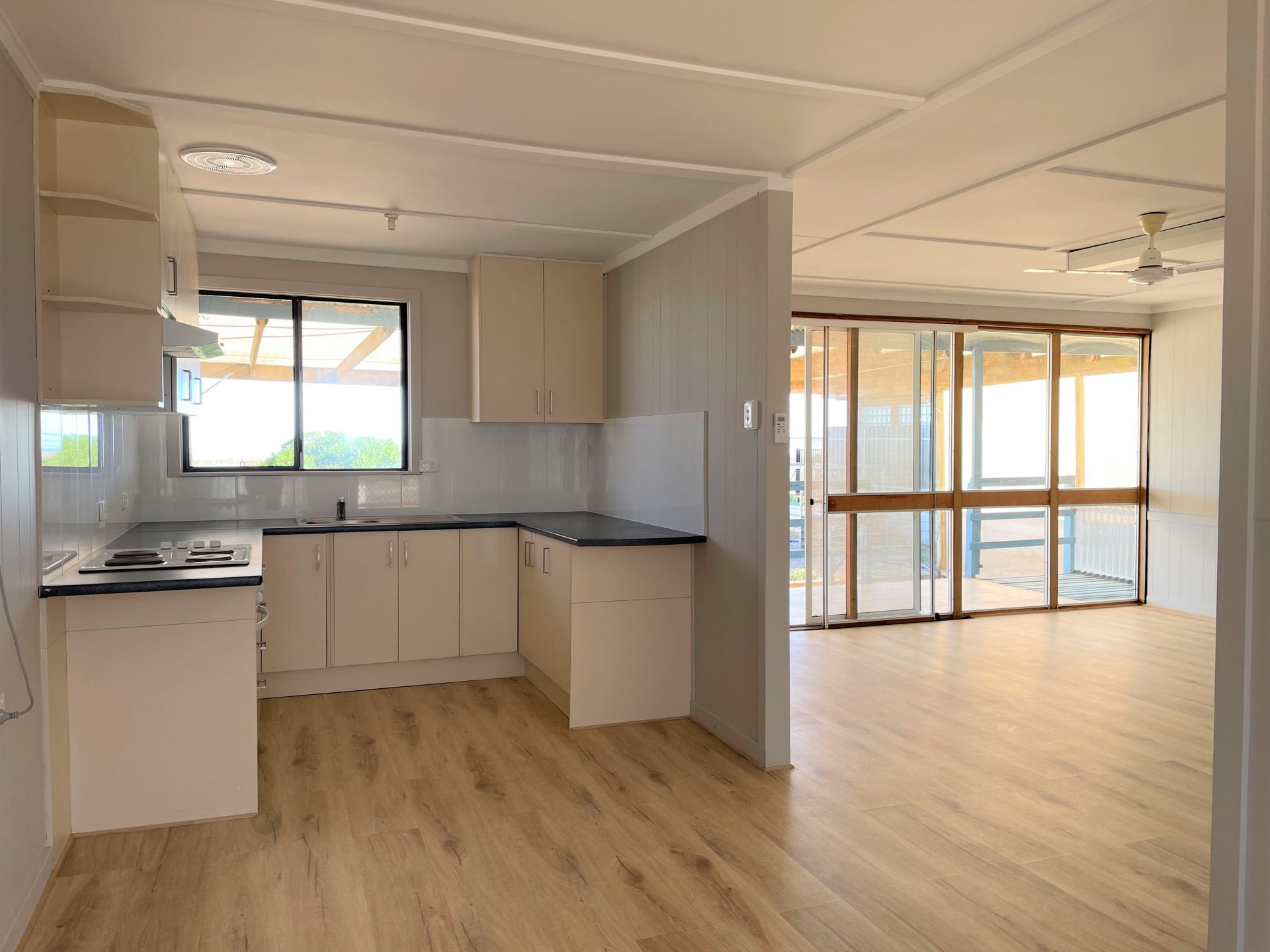 7 Kerley Street Port Broughton SA, Port Broughton - Thumbnail 4