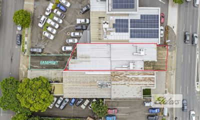 RARE IPSWICH ROAD FREESTANDER!