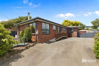 4
 
 
 
  
 
 
 1
 
 
 
  
 
 
 2
 
 
 
 
 
 
 
 1 Don View Court, Devonport TAS 7310, Devonport - Thumbnail 2