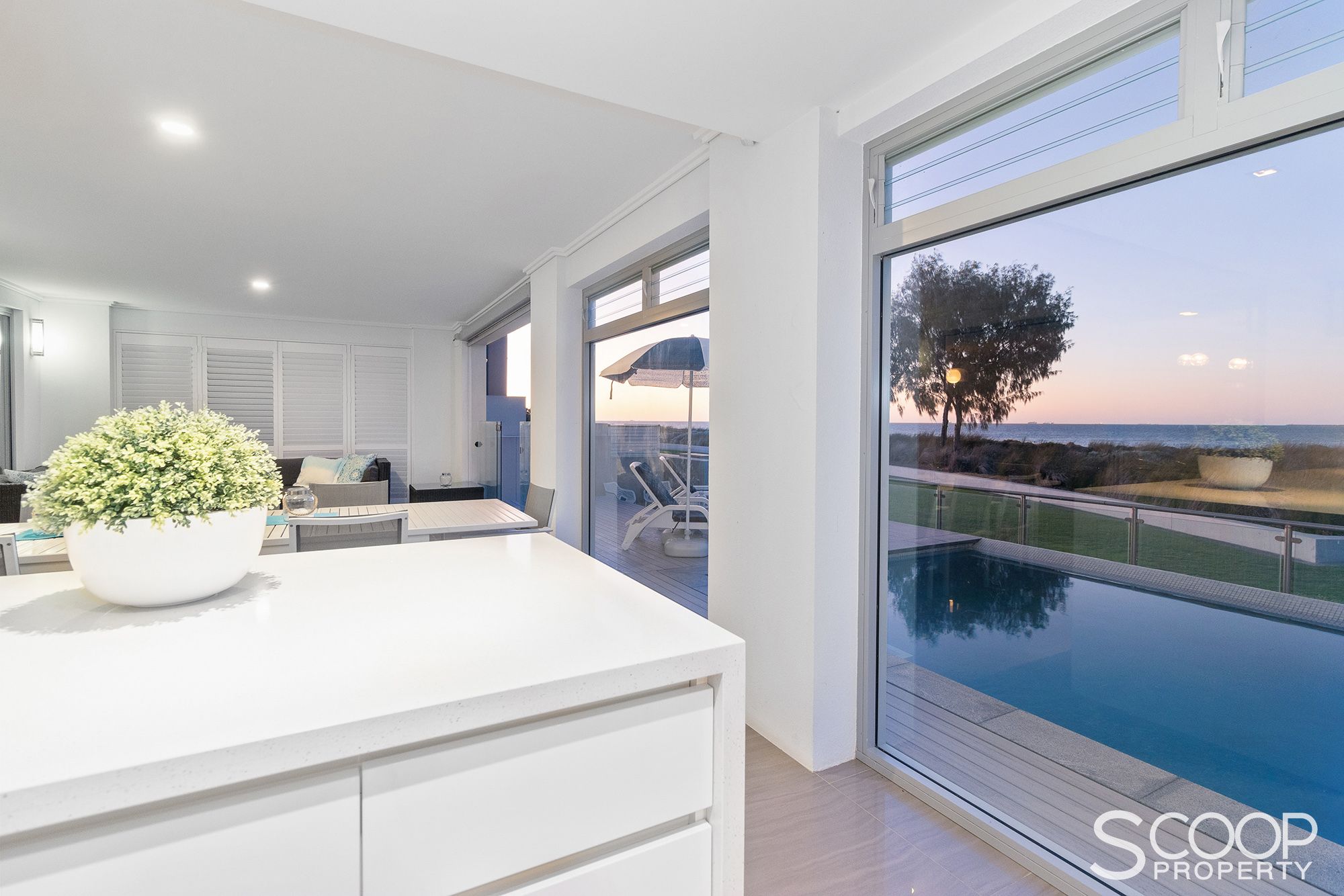 Real Estate For Sale North Coogee , WA