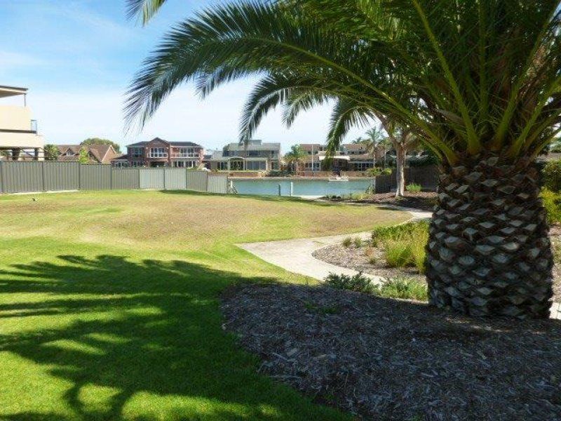 33 Lakeview Avenue West Lakes 5021