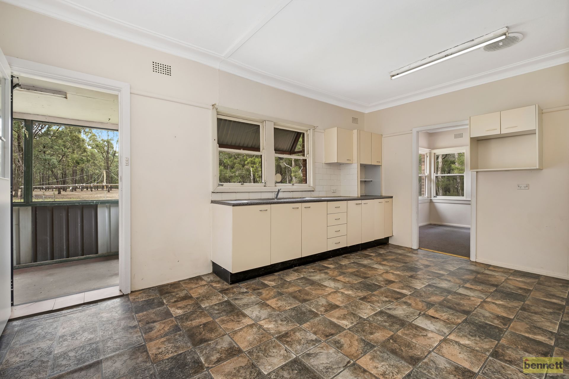 81-85 Wilshire Road, Londonderry - Thumbnail 7