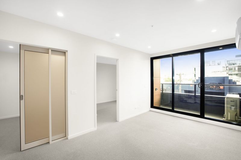 203/2A Clarence Street, Malvern East - Thumbnail 4