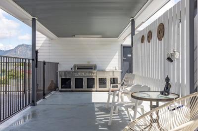 MOTEL / GUEST HOUSE FOR SALE - MID NORTH COAST - SIMPLY STUNNING