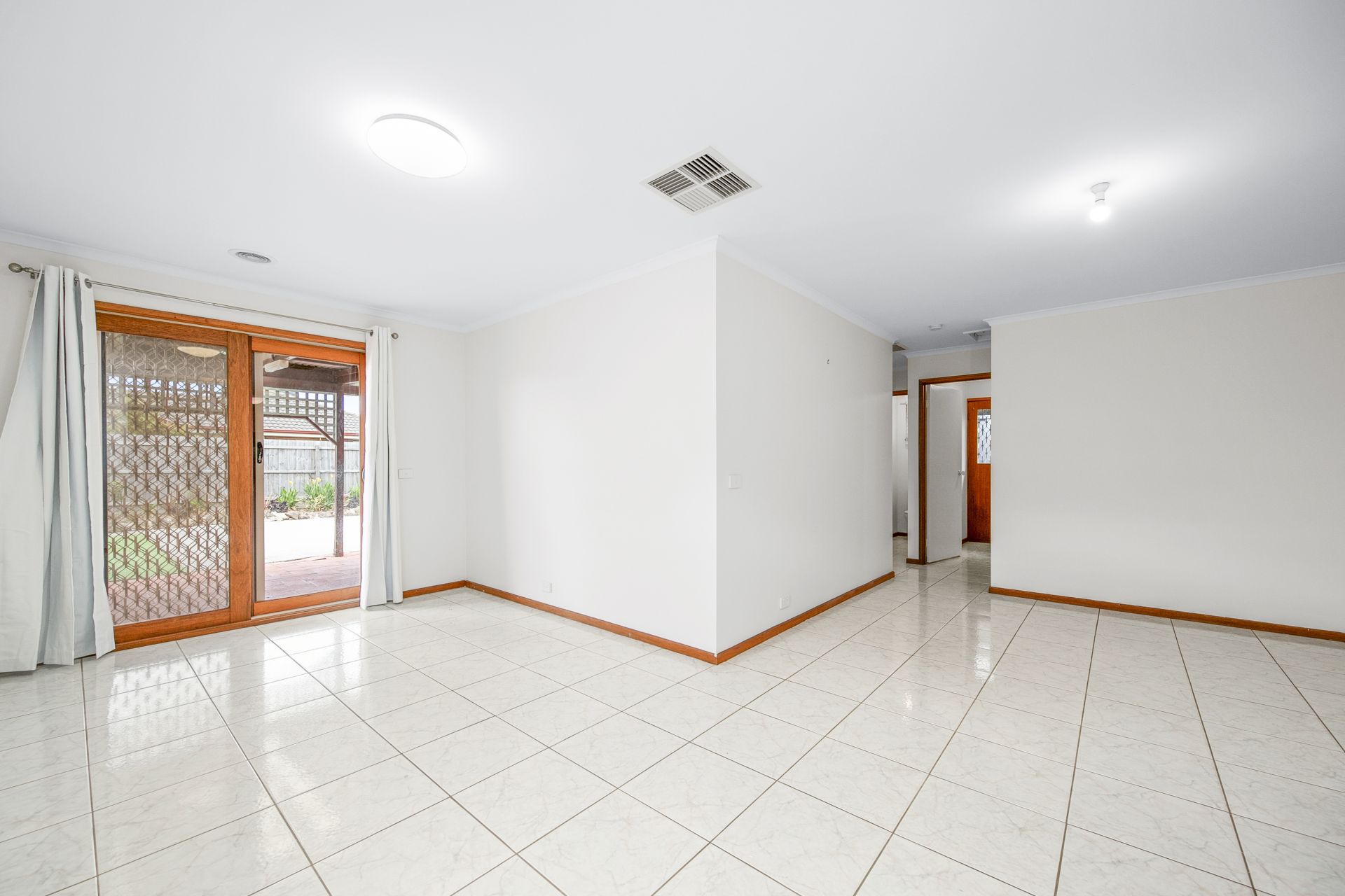 13 Tyrell Court, Altona Meadows - Thumbnail 4