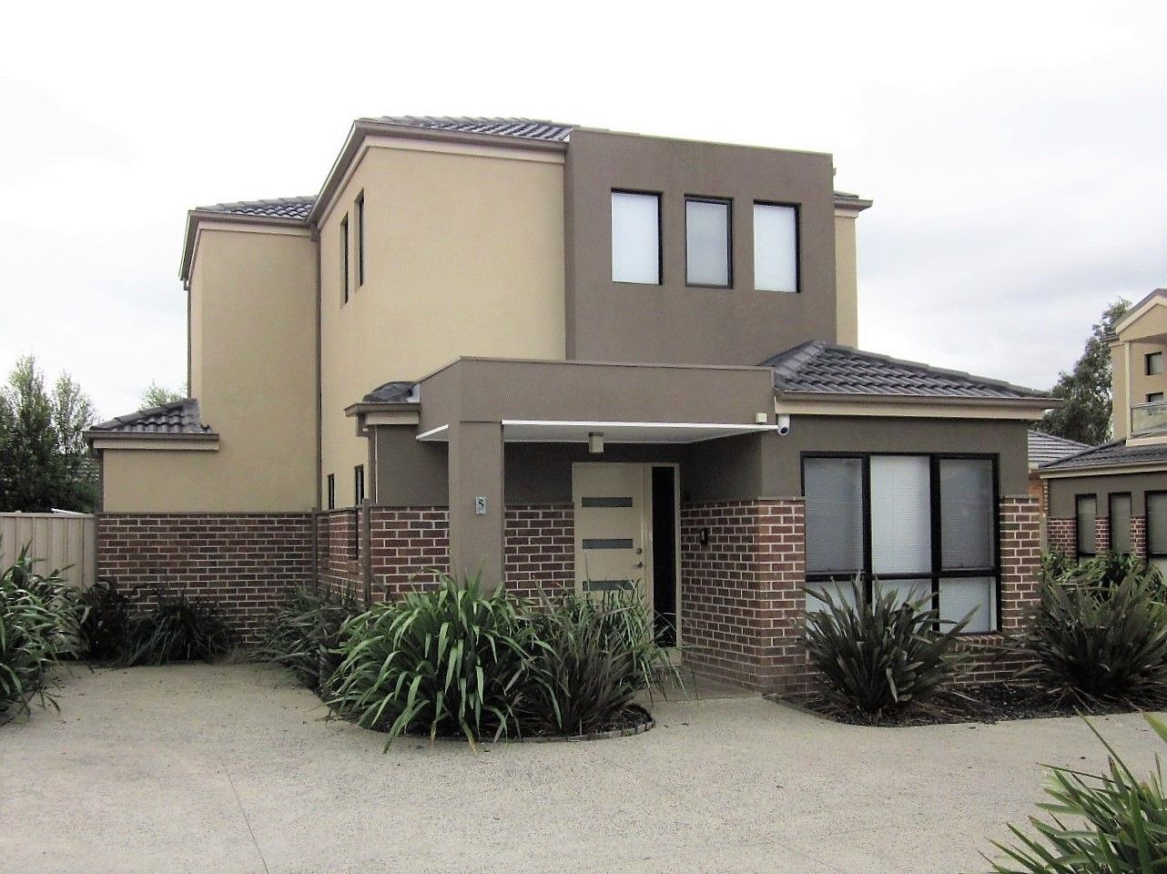 LOCATION AND CONVENIENCE   *Insp Sat 11th May @ 11:05am*