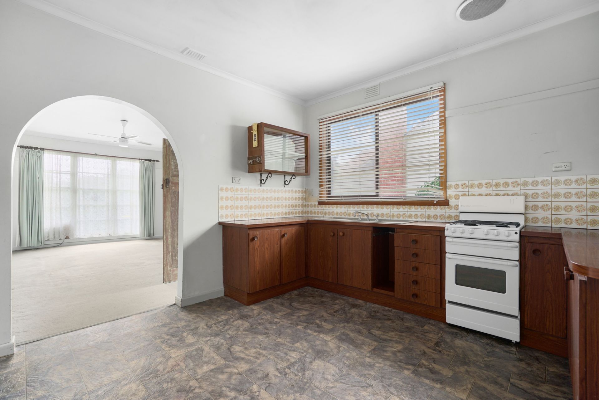 17 Wattle Avenue, Wendouree, Wendouree - Thumbnail 8