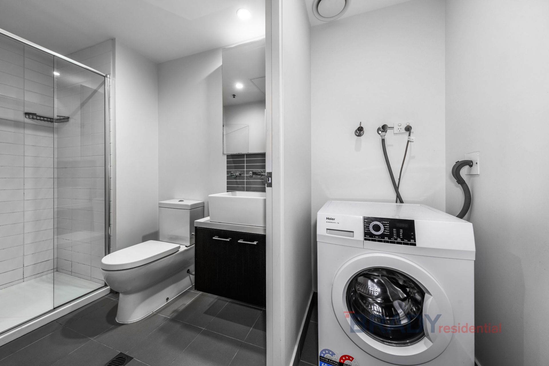 3009/8 Sutherland Street MELBOURNE VIC, Melbourne - Thumbnail 5