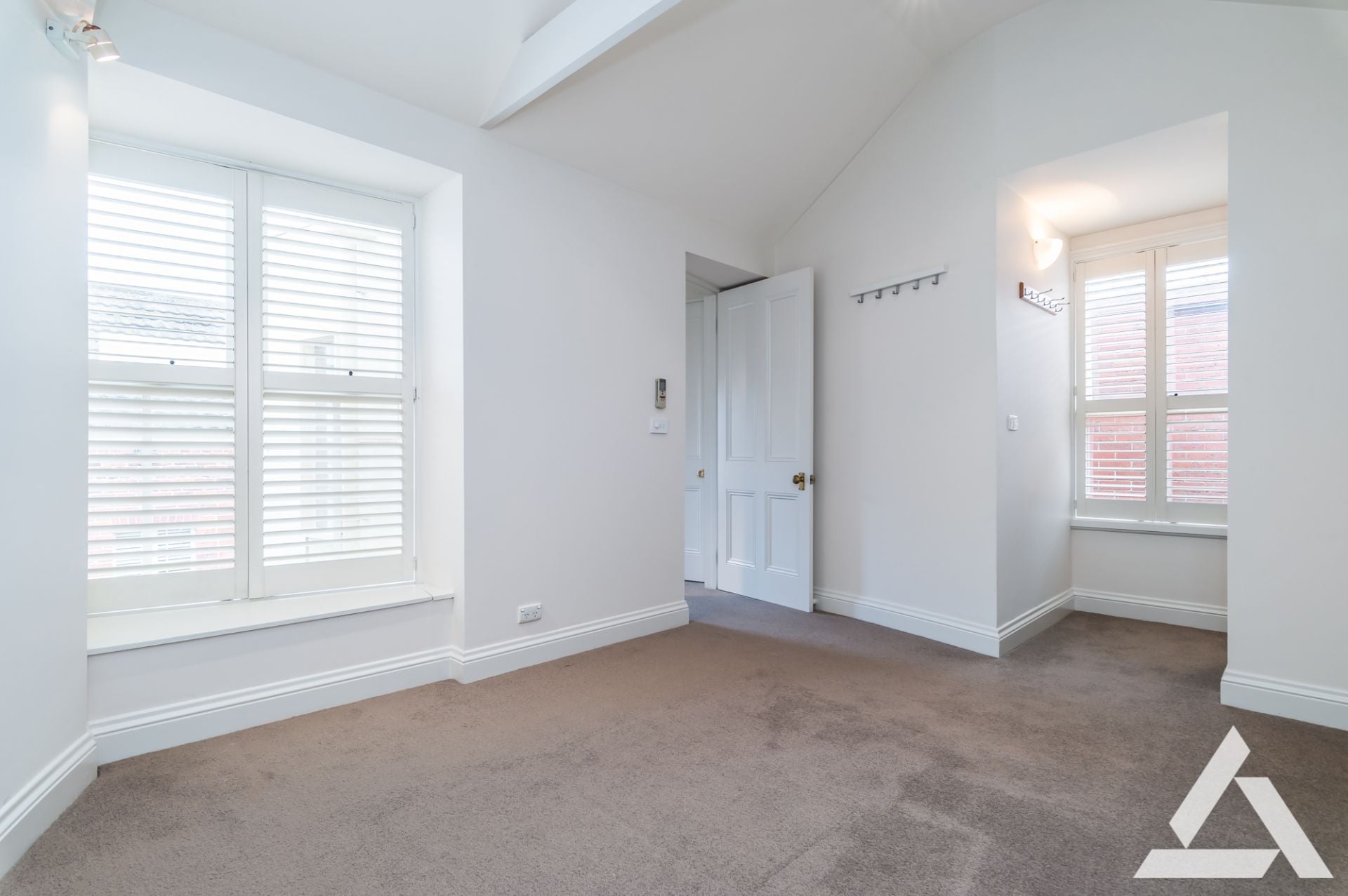 115 Napier Street South Melbourne, South Melbourne - Thumbnail 6