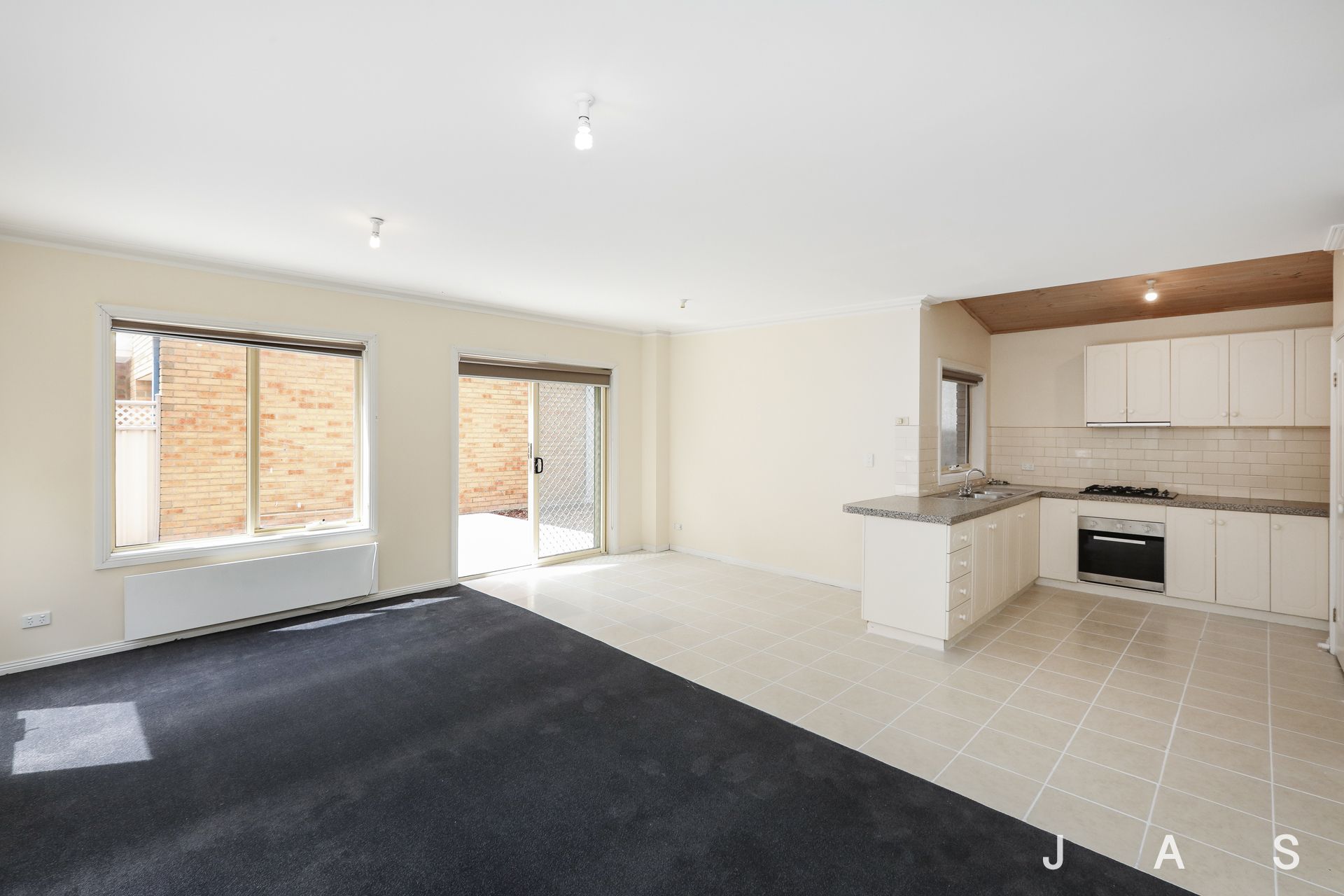 2/70 Pickett Street Footscray VIC, Footscray - Thumbnail 5
