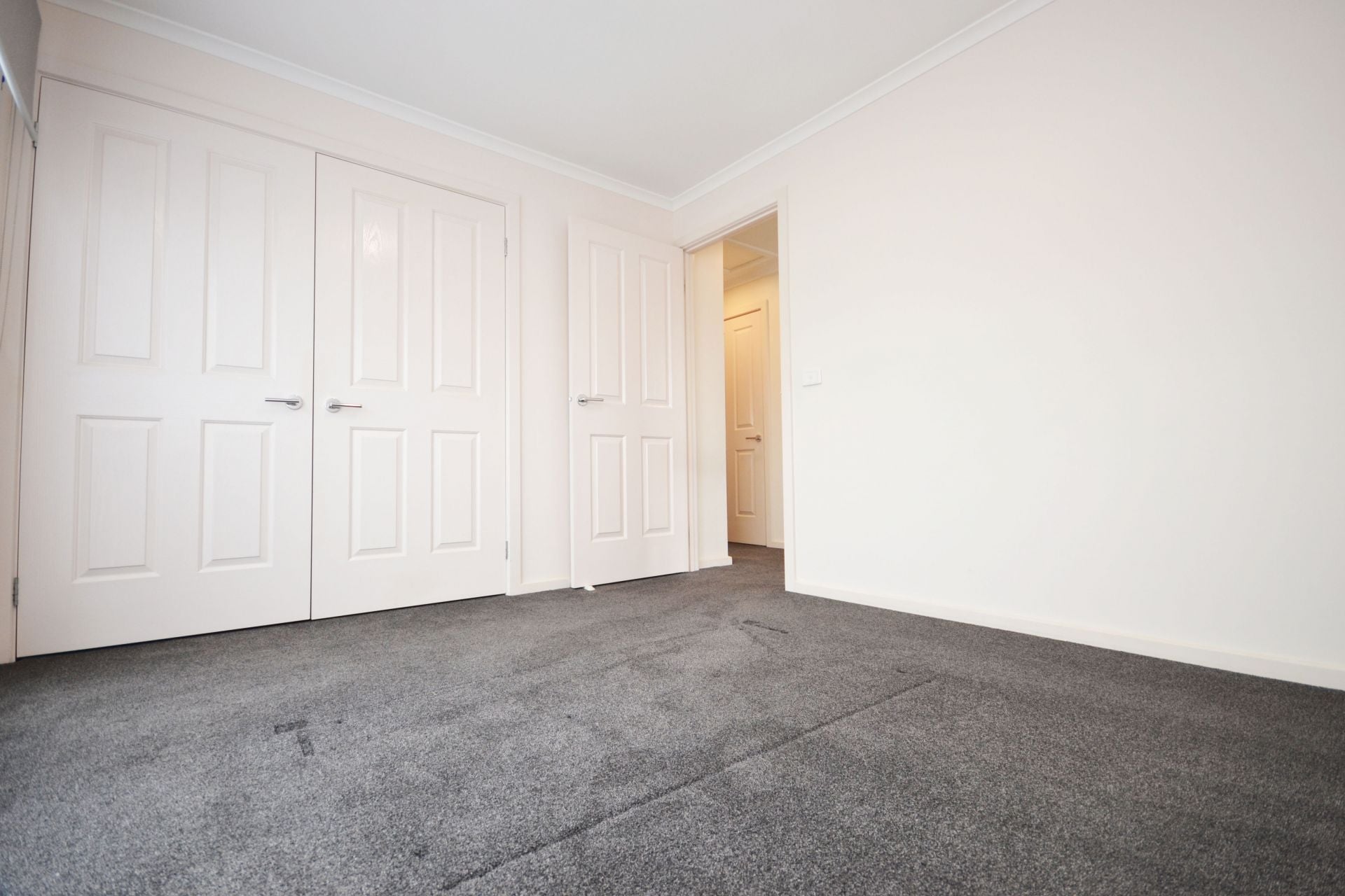 LOOKING FOR A NICE PLACE TO LIVE! This one is worth checking out.
